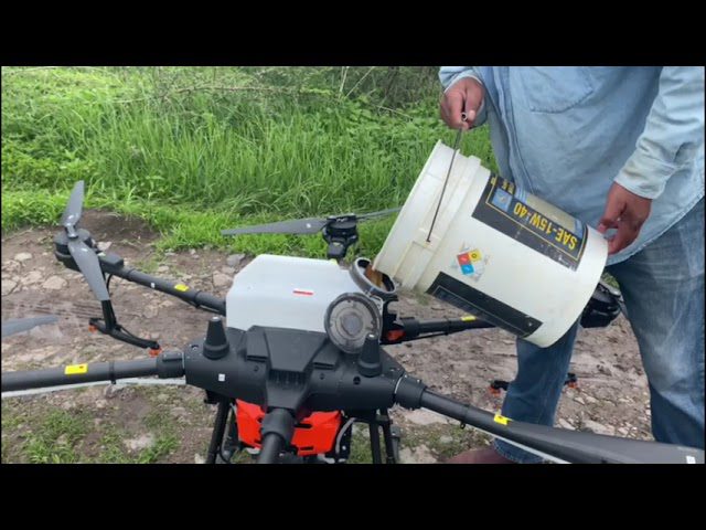 La-Transformacion-de-la-Agricultura-con-Drones-en-Fertilizacion - MT News