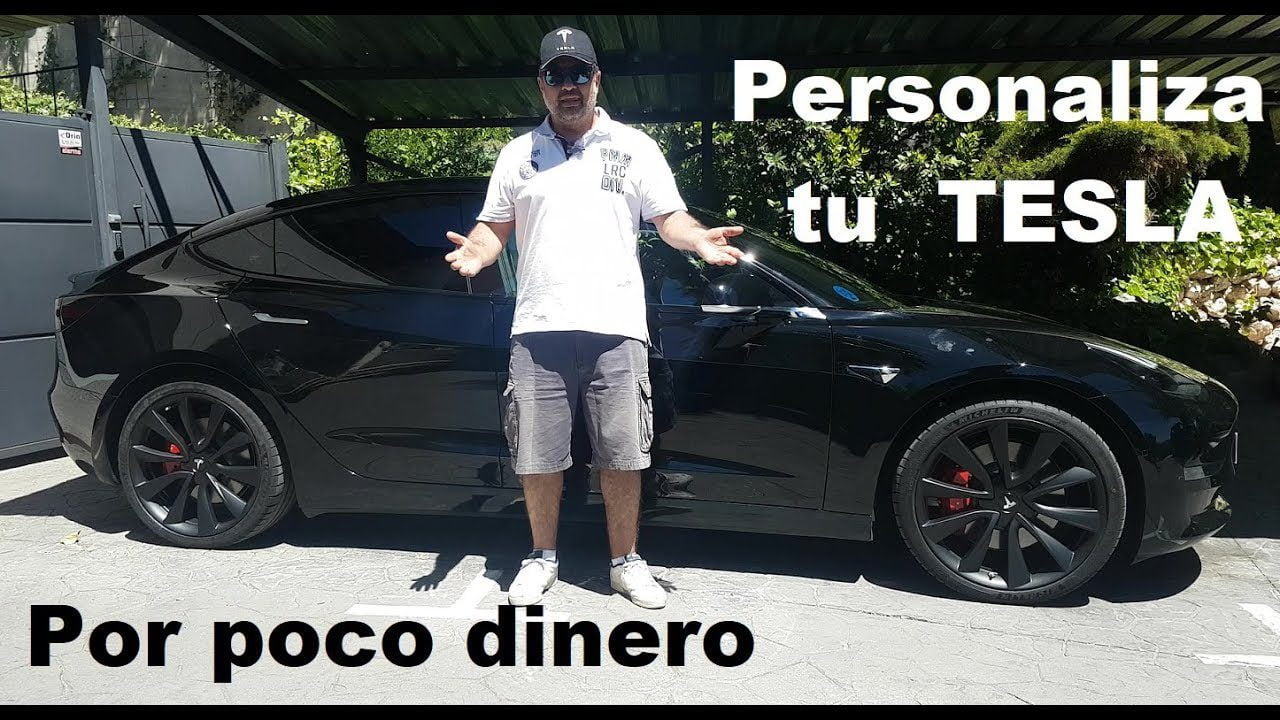 Conduccion-con-Estilo-Accesorios-y-Personalizacion-de-Teslas - MT News